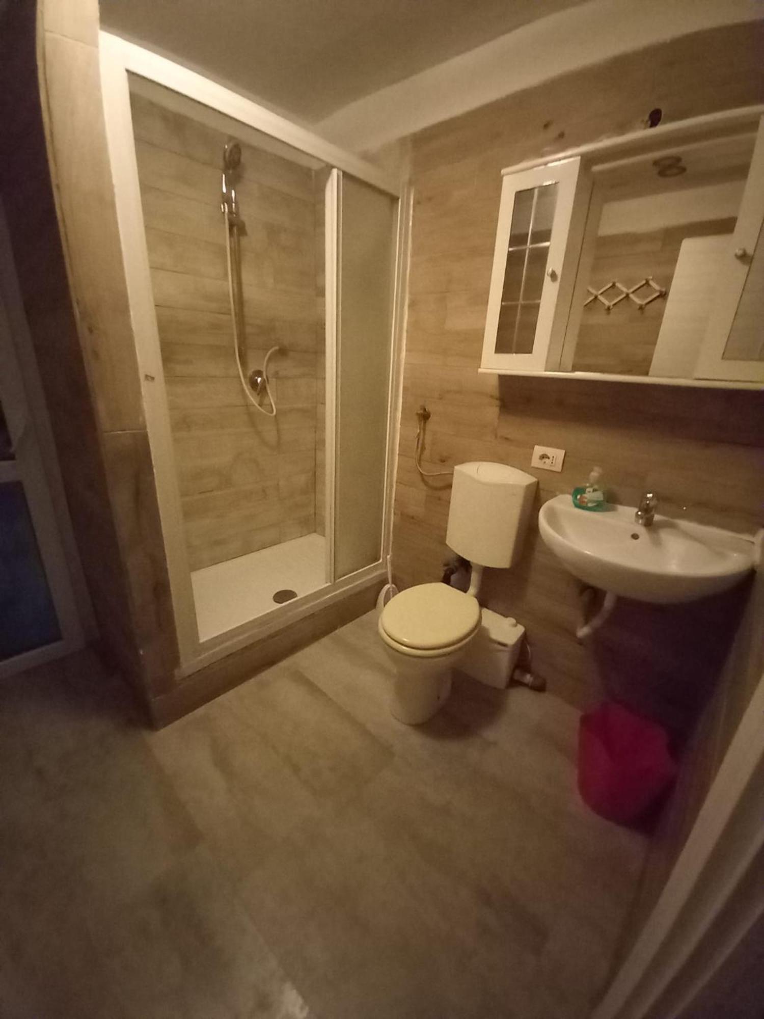 3 Station Free Parking Appartement *